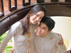 Most Pop Sepekan: Potret Cantik Nong Poy Pakai Kebaya Saat Prosesi Adat