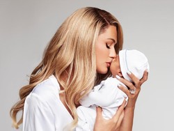 Paris Hilton Buka-bukaan Alasan Pakai Ibu Pengganti demi Dapat Buah Hati