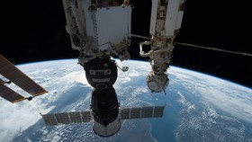 Soyuz MS-23 Masuk ISS, 3 Astronaut 'Terdampar' Segera Pulang