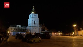 VIDEO: Dentang Lonceng Gereja di Kyiv Peringati Setahun Invasi Rusia