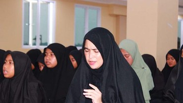 Ibunda Alvin Faiz dan Suami Baru Diduga Larikan Uang Milik Az-Zikra