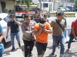 Terkuak Aksi Bejat Guru MI Surabaya Cabuli 7 Murid Sebanyak Empat Kali