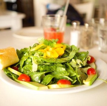 Waspadai, 7 Makanan Sehari-hari yang Bikin Ginjal Bekerja Lebih Keras