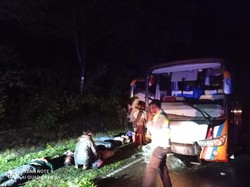 Polda NTB Olah TKP Kecelakaan Maut Travel Panca Sari di Poto Tano