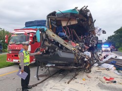 5 Orang Tewas Kecelakaan Bus di Cipali Warga Banten dan Jateng
