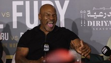 Jake Paul: Mike Tyson yang Minta Laga Jadi Duel Profesional