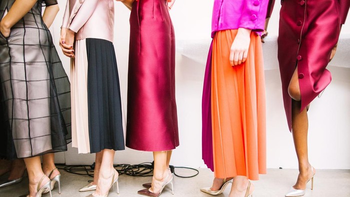 img-title Pilihan Warna Pakaian dan Artinya yang Tepat Berdasarkan Feng Shui! Cek Favoritmu Beauties