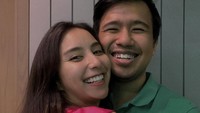 Istri Joshua Main Filter TikTok Soal Hamil Kembar, Responsnya Bikin Netizen Ceramah