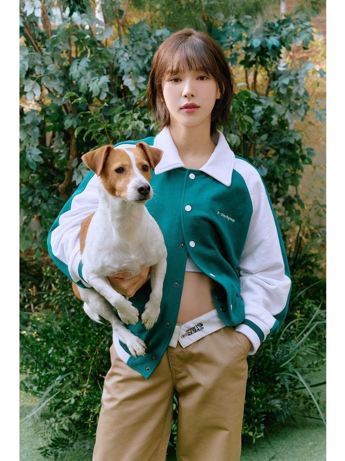 Wendy baru-baru ini tampil dengan gaya rambut shaggy yang sering juga disebut