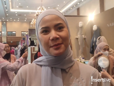 Vakum dari Dunia Hiburan, Cynthia Ramlan Geluti Bisnis Hijab