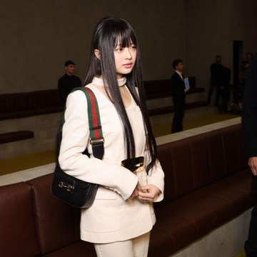 img-title 5 Anggota Girl Group yang Menghadiri Milan Fashion Week 2023, Memesona Semua!
