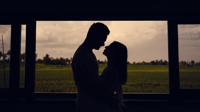 4 Alasan Mengapa Pacar Introvert Bisa Dibilang Dapat Begitu Setia dengan Pasangannya