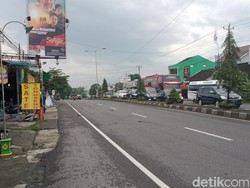 Ngebut, Mobil Pelat Merah Tabrak Lari Pemotor di Delanggu Klaten