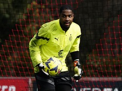 Mike Maignan Sudah Pulih, Siap Perkuat Milan Hadapi Atalanta