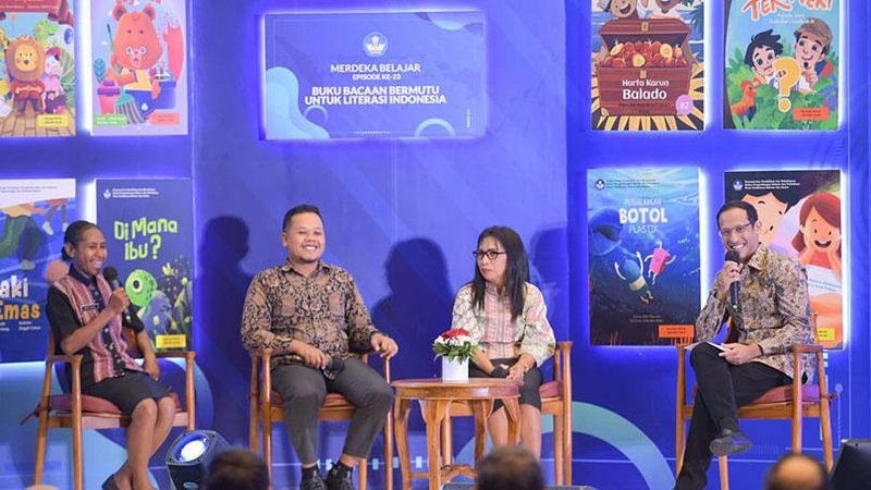 Untuk menjawab tantangan rendahnya kemampuan literasi anak-anak Indonesia