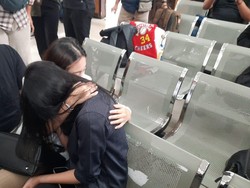 Tangis Anak Hendra saat Sang Ayah Divonis 3 Tahun Penjara