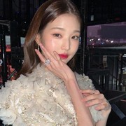 Kerap Jadi Topik Hangat di Kalangan Netizen, Simak Potret Menawan Wonyoung IVE!