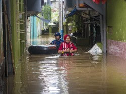 Update Banjir Jakarta Sore Ini: 109 RT dan 3 Ruas Jalan Terendam