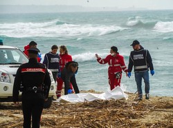2 Mayat Migran Ditemukan di Perahu di Tengah Laut Mediterania