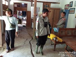 Dua Rumah di Panggungrejo Blitar Rusak Terdampak Tanah Gerak