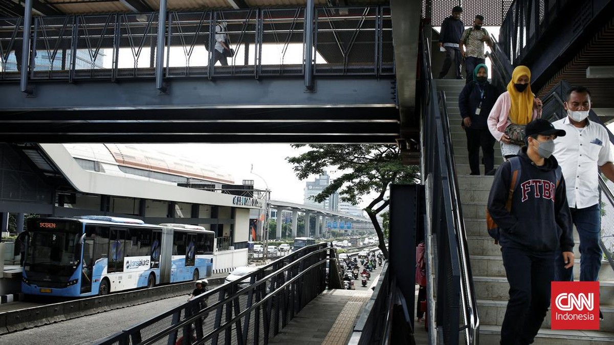 FOTO: Halte Integrasi Cikoko-Stasiun Cawang Sudah Berfungsi