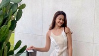 <p>Bahkan, ada seorang netizen bahkan menganggap wajar jika Ferry Maryadi protektif pada sang putri nih, Bunda. "Pantesan bapak ya udah mulai ketar ketir...anak ya cntik gni..." ujar akun @timoti*****. (Foto: Instagram @harleyavaprincy)<br /><br /><br /></p>