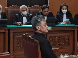 Suara Kekecewaan Hendra Kurniawan Usai Eliezer Divonis Lebih Ringan