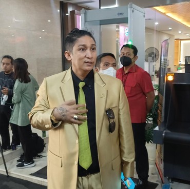 Sebut Harga Lamborghini Murah, Kekayaan Firdaus Oiwobo Jadi Sorotan