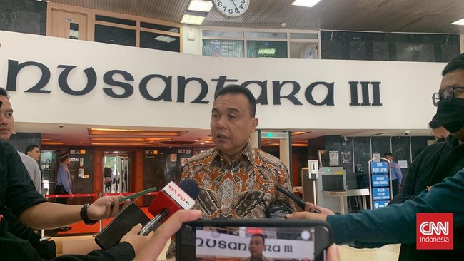 Ketua Harian Partai Gerindra, Sufmi Dasco mengakui pihaknya akan mengundang PKB dan NasDem, dua partai yang sudah melakukan pertemuan dengan Prabowo.