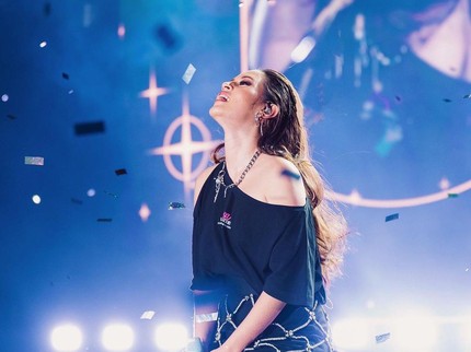 7 Potret Momen Raisa Usai Konser di GBK, Langsung Temani Anak Sakit di RS