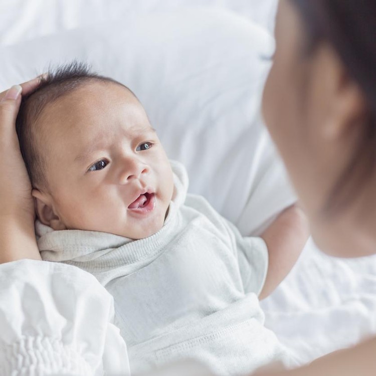 Tahapan Perkembangan Bayi 3 Bulan Menuju 4 Bulan, Perhatikan Kemampuan Ini Bun Tahapan Perkembangan Bayi 3 Bulan Menuju 4 Bulan, Perhatikan Kemampuan Ini Bun