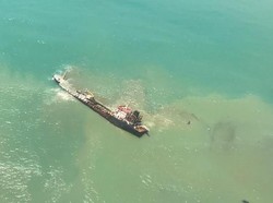 Aspal Mentah Cemari Perairan Nias, KKP: Kerugian Akan Dihitung