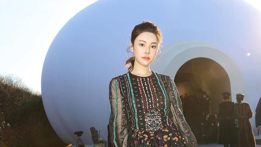 Abby Choi Abby Choi