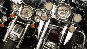 Geram dengan KPK, Netizen Bongkar Pelat Nomor Harley-Davidson Mario