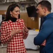 Gaya Kate Middleton saat Kunjungi Wales Disebut Mirip dengan Putri Diana