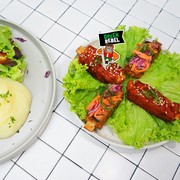 Mencoba Sensasi Makan 'Daging' Berbasis Nabati! 'Daging Iga Sapi' Dibuat dari Protein Kedelai?