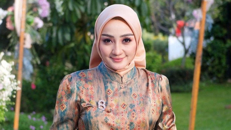 penty nur afiani penty nur afiani