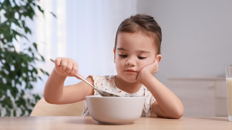 Anak Tidak Mau Makan Nasi, Normalkah? Kenali Penyebab dan Cara Mengatasi Anak Tidak Mau Makan Nasi, Normalkah? Kenali Penyebab dan Cara Mengatasi