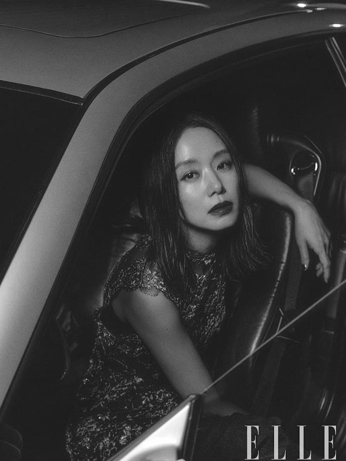 Drama Crash Course in Romance sukses menjadi perbincangan lantaran alur cerita yang semakin menarik. Terutama kepiawaian Jeon Do Yeon dengan peran Nam Haeng Seon./ Foto: instagram.com/instagram.com/ellekorea