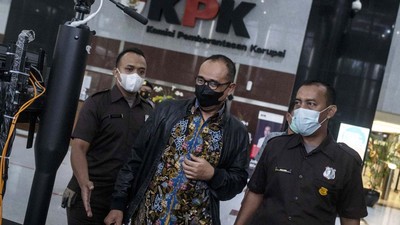 Poin-poin yang ditemukan KPK usai mengklarifikasi harta Rafael Alun Trisambodo sejumlah Rp56 miliar.