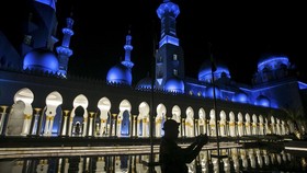 FOTO: Masjid Raya Sheikh Zayed Dibuka untuk Umum