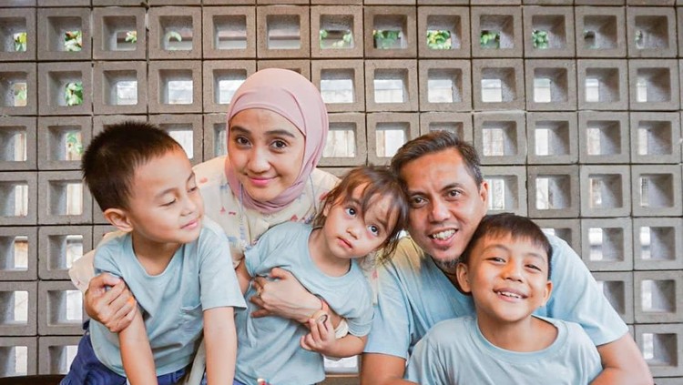 Penty Nur Afiani Penty Nur Afiani