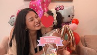 <p>Kini, usia Gewa sudah genap 3 tahun. Ia pun merayakan ulang tahunnya bersama sang Bunda. Di momen ini, Mutia Ayu mengucapkan terima kasih kepada Gewa karena telah mengajarkan berbagai macam hal. (Foto: Instagram: @mutia_ayuu)</p>