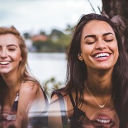 Beberapa Hal Kecil yang Bikin Introvert Nyaman dan Bahagia Seutuhnya, Coba Cek Apakah Kamu Relate?