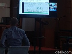 Sidang Kasus Suap Hakim MA Bahas soal Bukti Percakapan