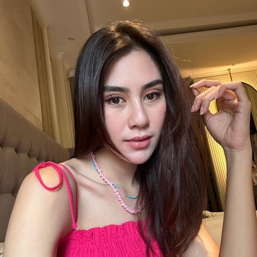 Heboh, Syahnaz Sadiqah Diduga Selingkuh dengan Rendy Kjaernett