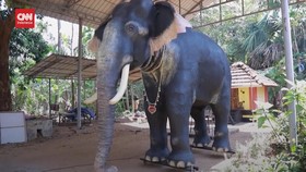 VIDEO: Robot Gajah Ini Sambut Pengunjung Yang Beribadah di Kuil