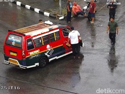 Walkot Bobby Marahi Sopir Angkot Terobos Lampu Merah-Tabrak Pemotor