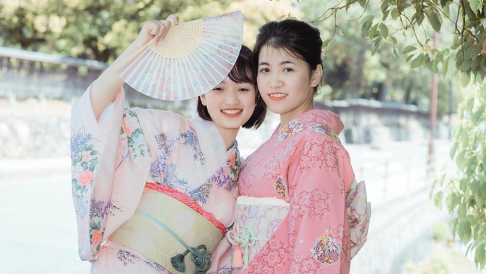 img-title Seperti Ini Cara Perawatan ala Perempuan Jepang yang Membuat Kulitnya Tak Cuma Cerah, tapi Sehat dan Terawat juga!