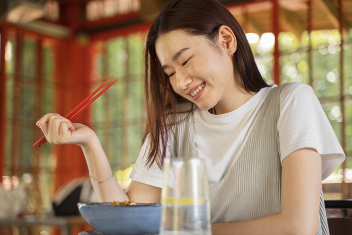 Gaya hidup orang korea yang kurang sehat sebaiknya tidak ditiru (Orang Korea/Foto: Freepik.com/Freepik)